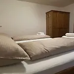 בית הארחה Haus St. Martin *